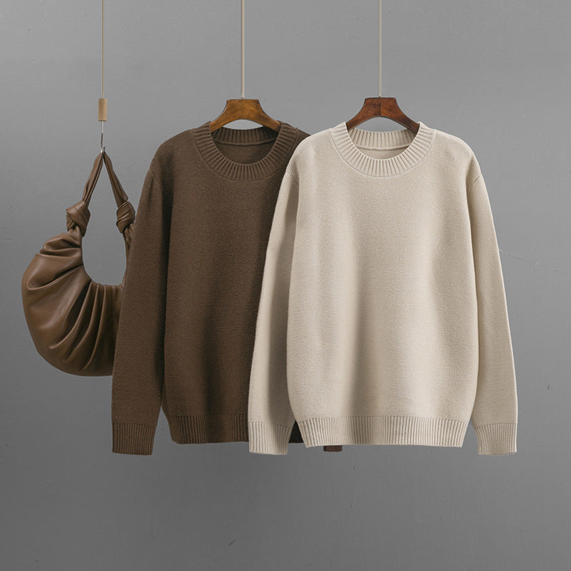 Round neck solid color sweater for women