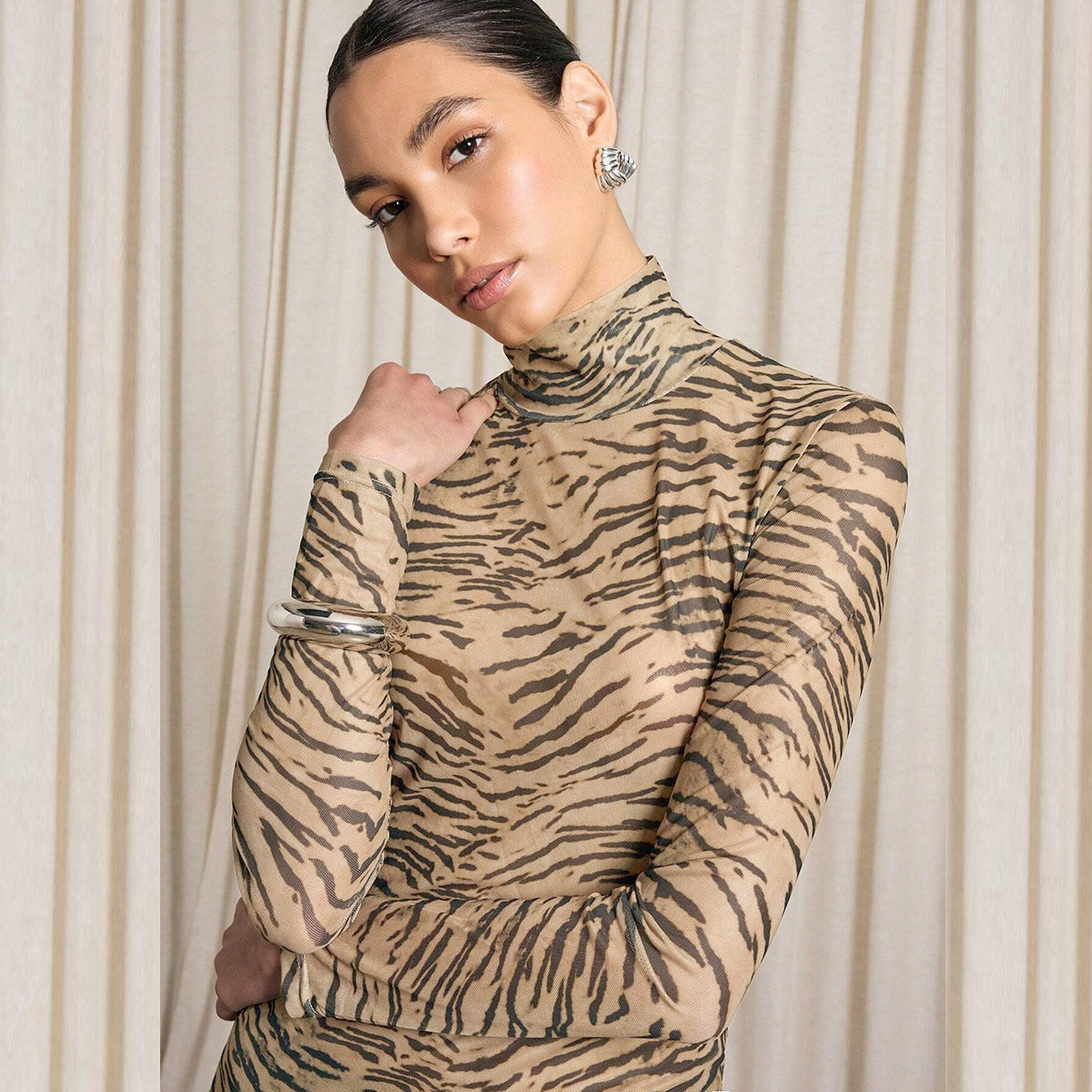 Sexy slim fit mesh see through printed top for women