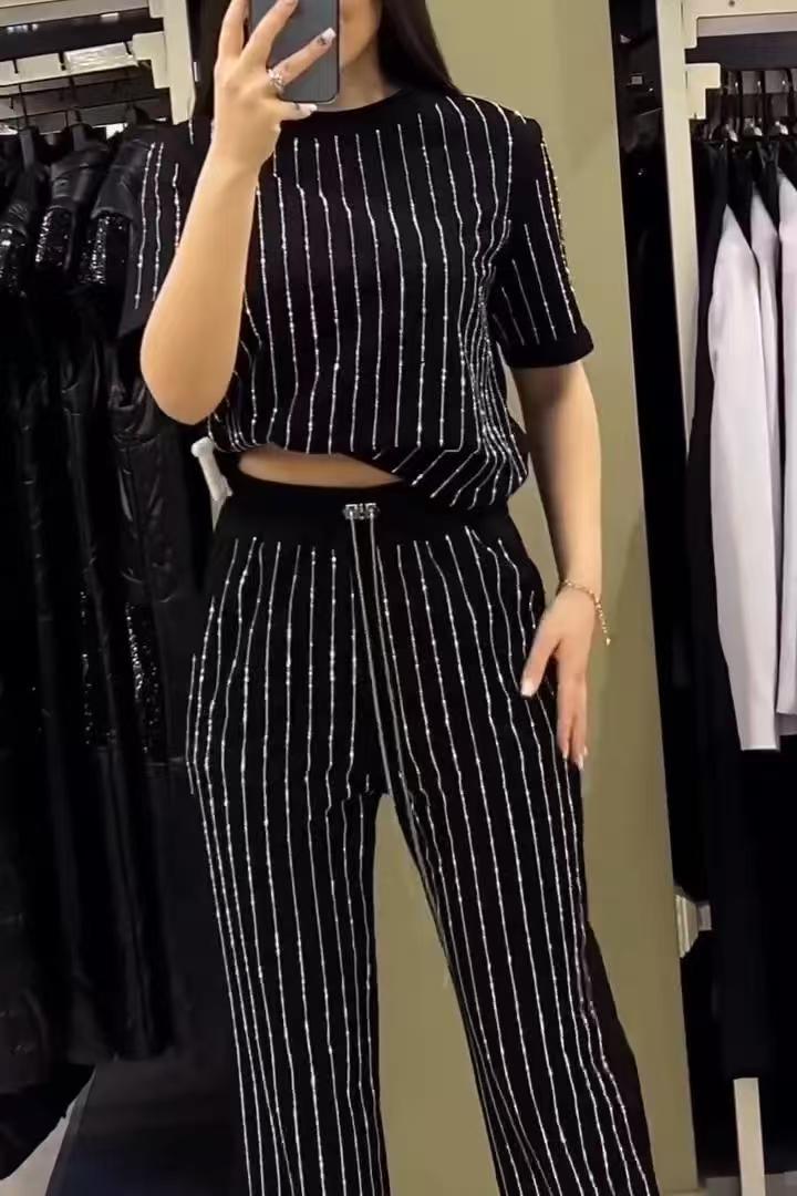 Round neck rhinestone striped short sleeved two-piece casual pocket pants